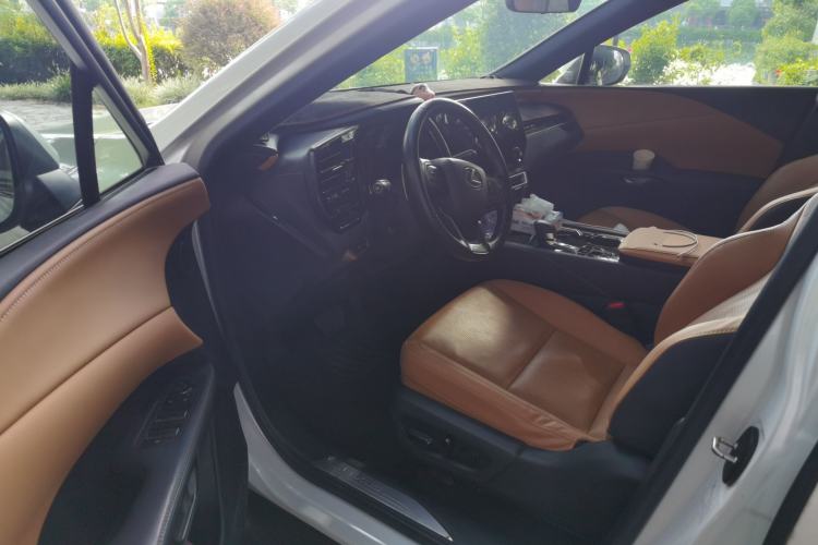 Used Lexus RX 2023 350h Two-Wheel Drive Comfort Edition Driver Seat