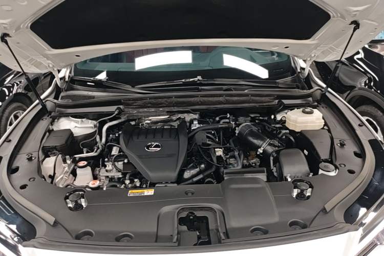 Used Lexus RX 2023 500h Four-Wheel Drive F SPORT Performance Engine Bay