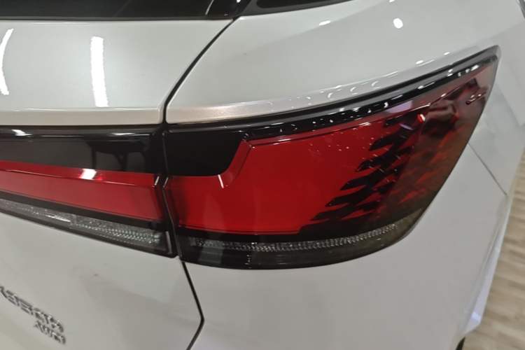Used Lexus RX 2023 350h Four-Wheel Drive Enjoyment Version Exterior 3