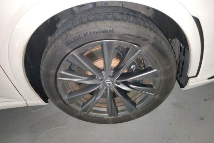 Used Lexus RX 2023 500h Four-Wheel Drive F SPORT Performance Exterior 7