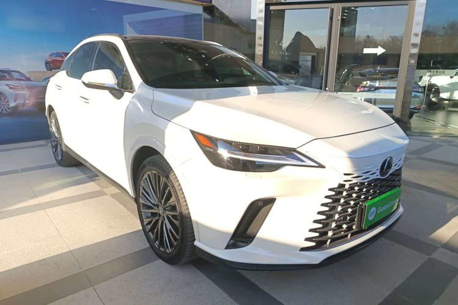 Used Lexus RX 2023 350h Four-Wheel Drive Enjoyment Version Front Right 45 Deg
