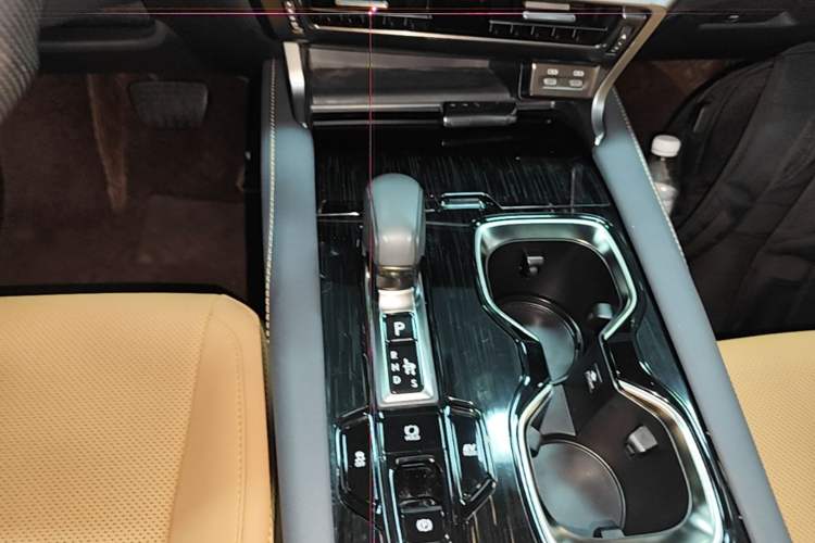 Used Lexus RX 2023 350h Two-Wheel Drive Enjoyment Version Gear Lever