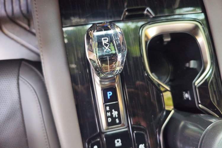Used Lexus RX 2023 350h Four-Wheel Drive Enjoyment Version Gear Lever