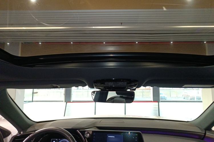 Used Lexus RX 2023 350h Four-Wheel Drive Enjoyment Version Headliner