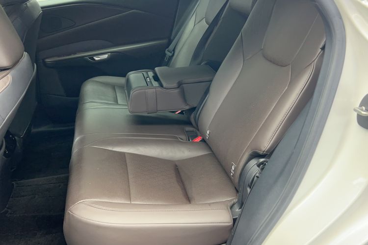 Used Lexus RX 2023 350h Two-Wheel Drive Comfort Edition Interior 1