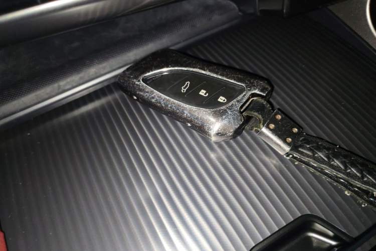 Used Lexus RX 2023 500h Four-Wheel Drive F SPORT Performance Interior 1