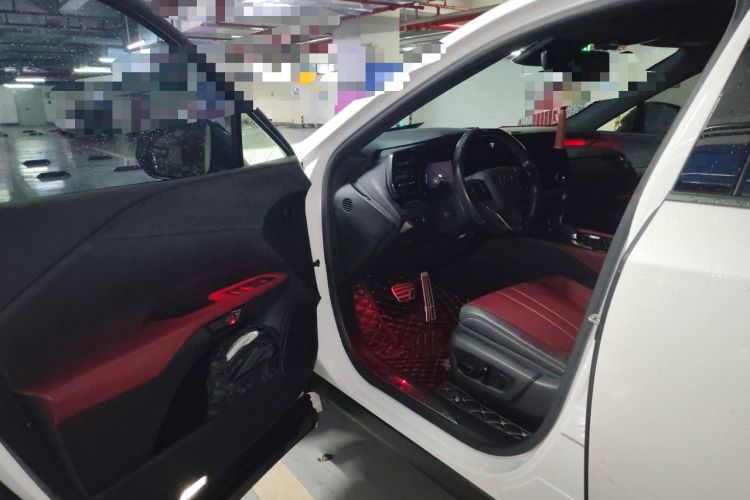 Used Lexus RX 2023 500h Four-Wheel Drive F SPORT Performance Interior 3