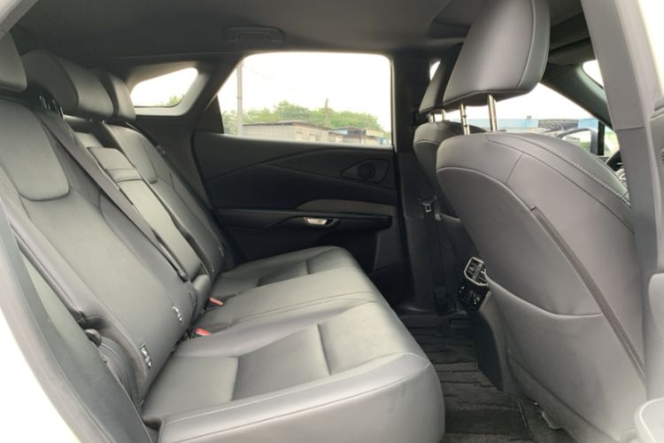 Used Lexus RX 2023 350h Two-Wheel Drive Enjoyment Version Interior 6