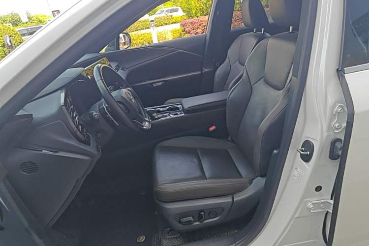 Used Lexus RX 2023 350h Four-Wheel Drive Enjoyment Version Left Front Seat