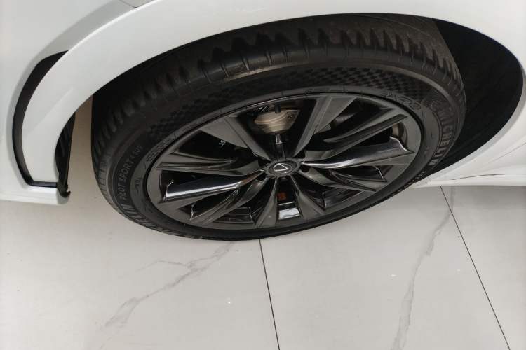 Used Lexus RX 2023 500h Four-Wheel Drive F SPORT Performance Left Front Wheel Hub
