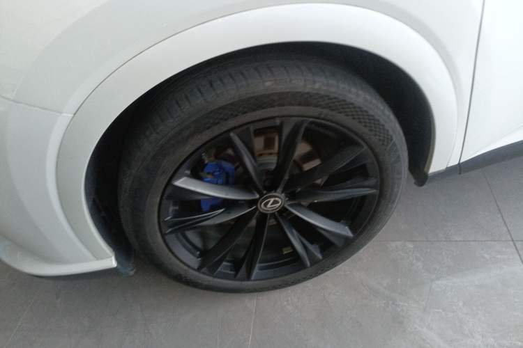 Used Lexus RX 2023 350h Two-Wheel Drive Comfort Edition Left Front Wheel Hub