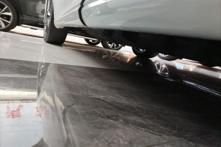 Used Lexus RX 2023 500h Four-Wheel Drive F SPORT Performance Left Side Sill