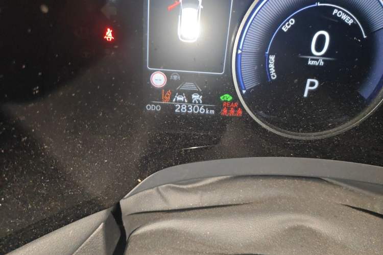 Used Lexus RX 2023 350h Four-Wheel Drive Enjoyment Version Odometer Close Up