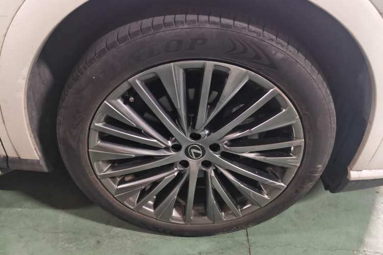 Used Lexus RX 2023 350h Four-Wheel Drive Enjoyment Version Right Front Wheel Hub