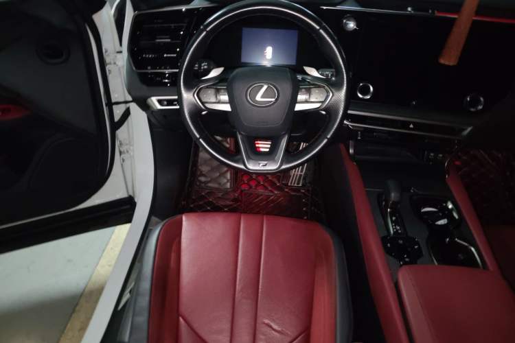 Used Lexus RX 2023 500h Four-Wheel Drive F SPORT Performance Steering Wheel