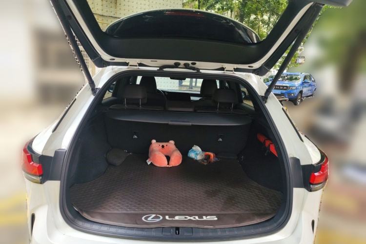 Used Lexus RX 2023 350h Four-Wheel Drive Enjoyment Version Trunk