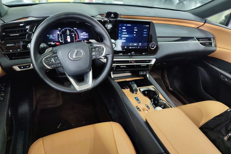 Used Lexus RX 2025 300 Four-Wheel Drive Junxiang Edition Center Console