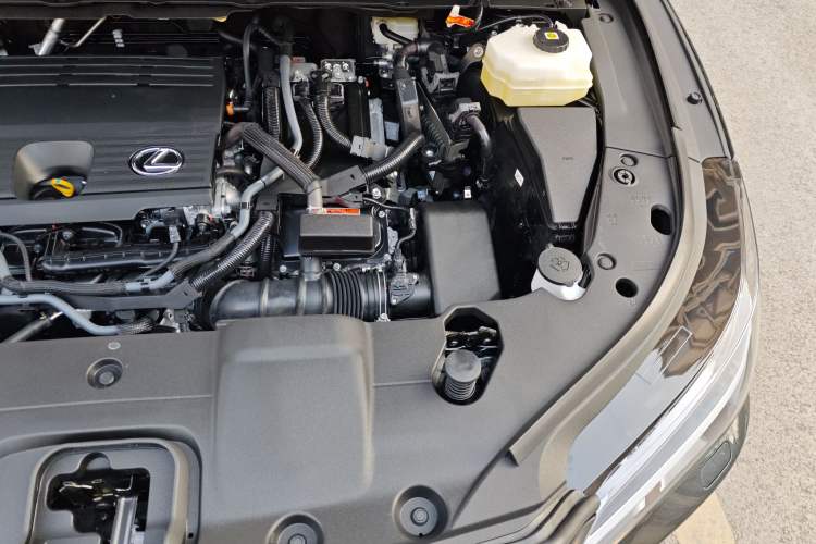 Used Lexus RX 2025 350h Two-Wheel Drive Comfort Edition Engine Bay Left