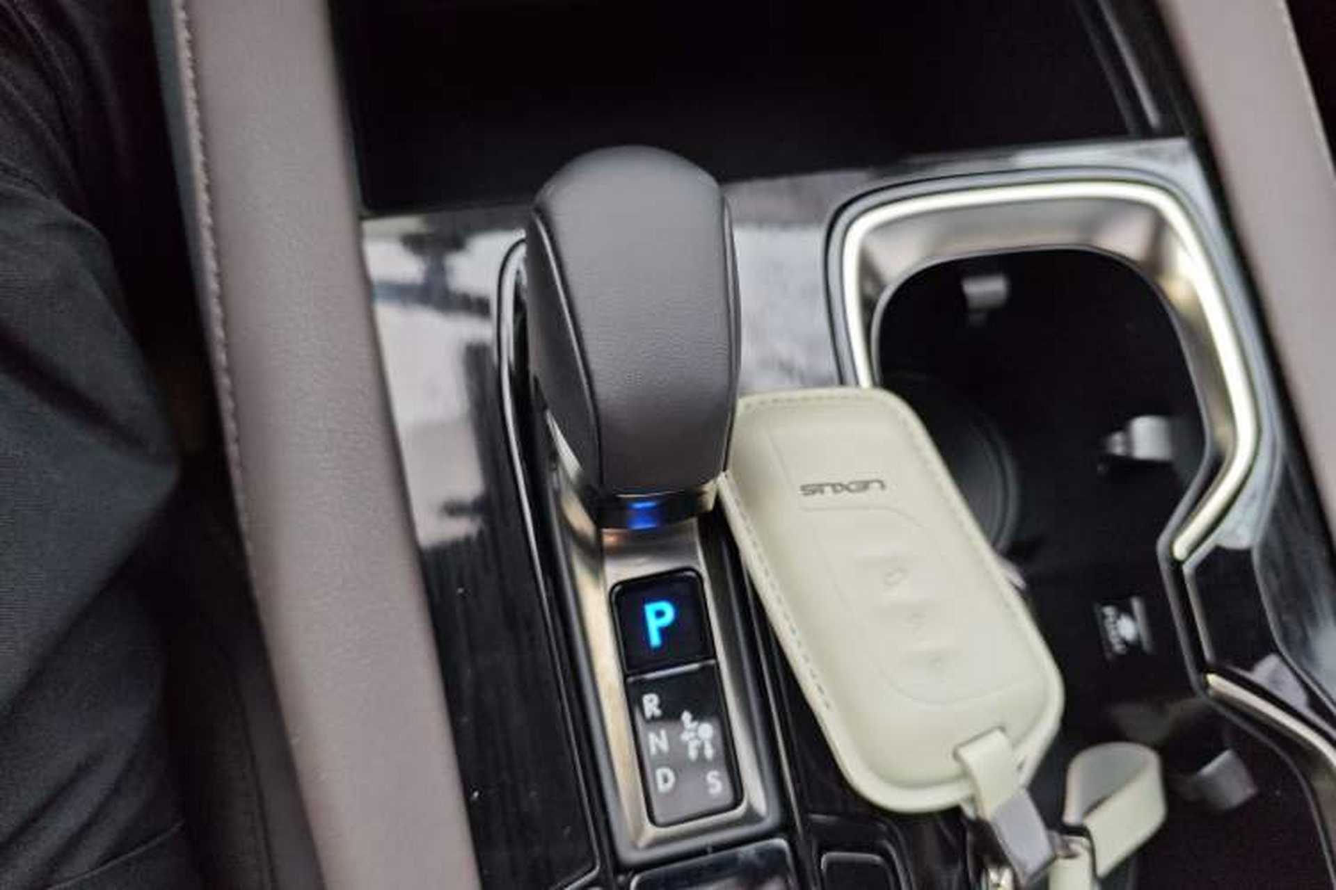 Used Lexus RX 2025 350h Two-Wheel Drive Comfort Edition Gear Lever