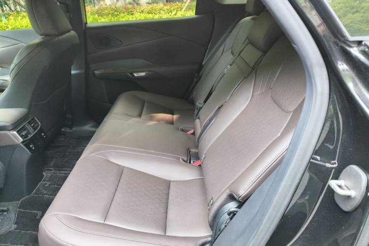 Used Lexus RX 2025 350h Four-Wheel Drive Enjoyment Version Left Rear Seat