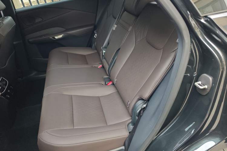 Used Lexus RX 2025 350h Two-Wheel Drive Comfort Edition Left Rear Seat