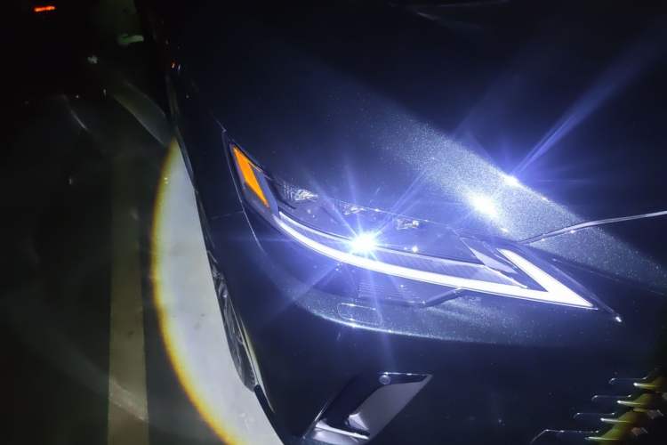 Used Lexus RX 2025 350h Four-Wheel Drive Enjoyment Version Right Front Headlight