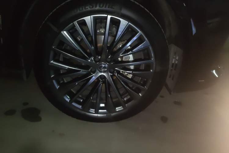 Used Lexus RX 2025 350h Four-Wheel Drive Enjoyment Version Right Front Wheel Hub