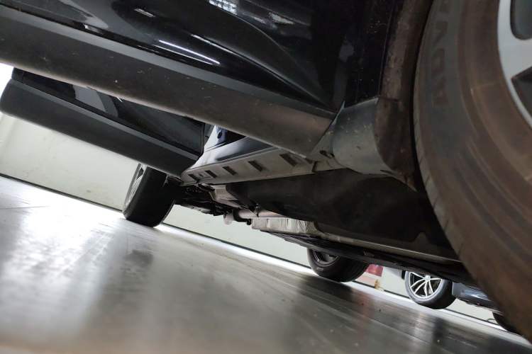 Used Lexus RX 2025 300 Four-Wheel Drive Junxiang Edition Right Side Sill