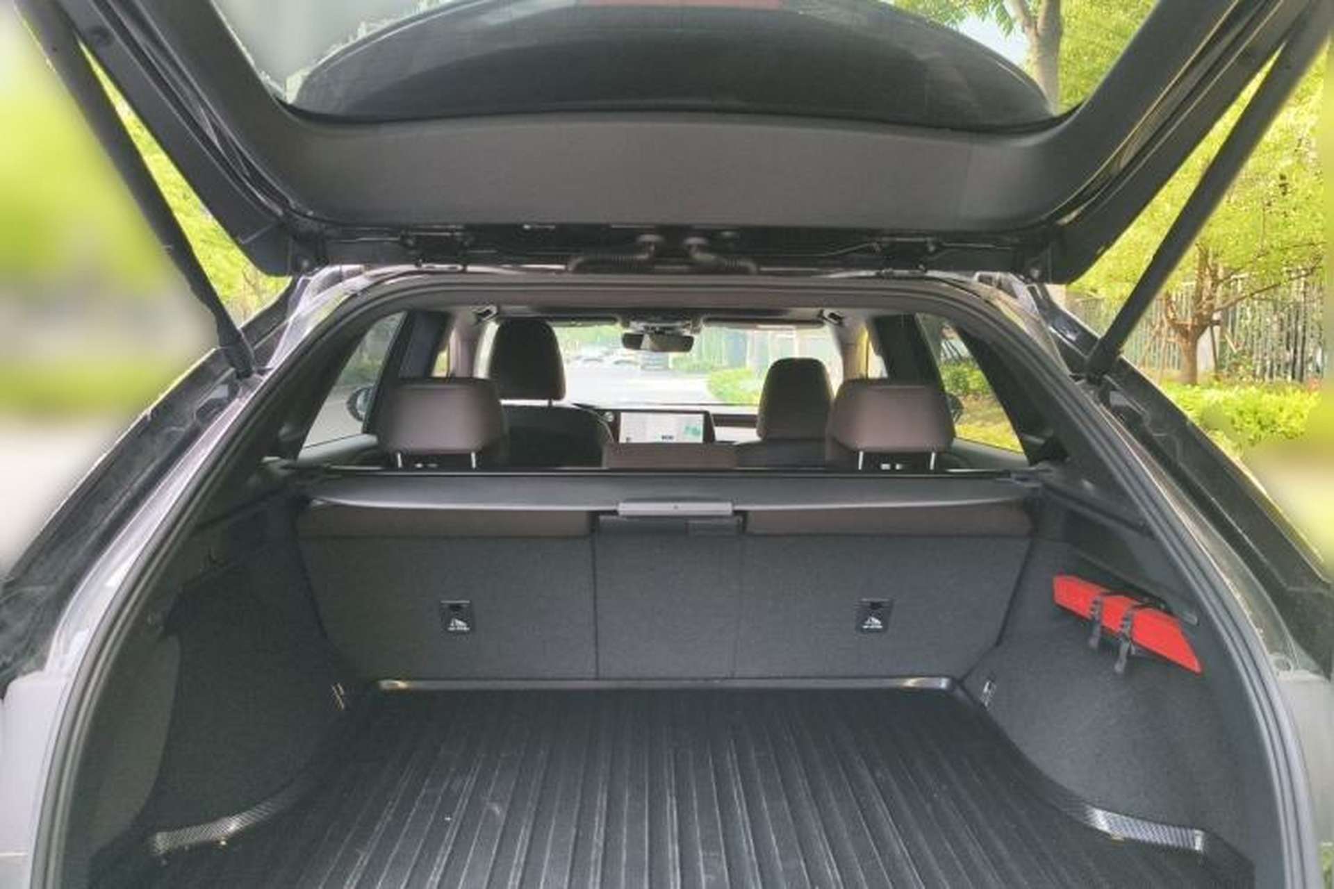 Used Lexus RX 2025 350h Four-Wheel Drive Enjoyment Version Trunk