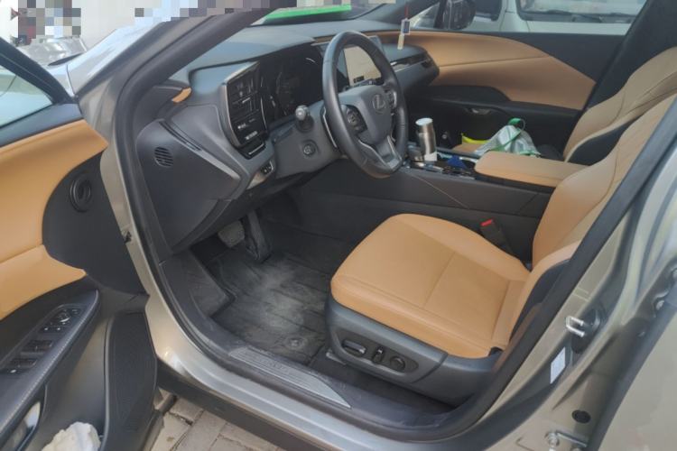 Used Lexus RX 2025 350h Two-Wheel Drive Enjoyment Version Driver Seat