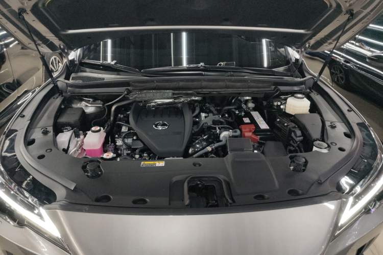Used Lexus RX 2025 300 Four-Wheel Drive Junxiang Edition Engine Bay