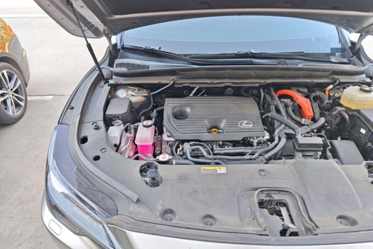 Used Lexus RX 2025 350h Four-Wheel Drive Enjoyment Version Engine Bay Right