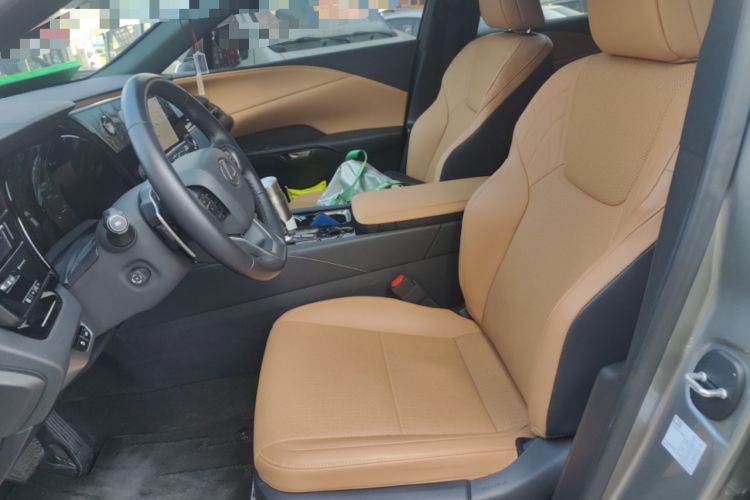 Used Lexus RX 2025 350h Two-Wheel Drive Enjoyment Version Left Front Seat