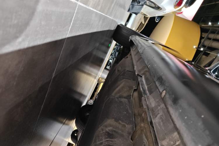 Used Lexus RX 2025 300 Four-Wheel Drive Junxiang Edition Left Side Sill