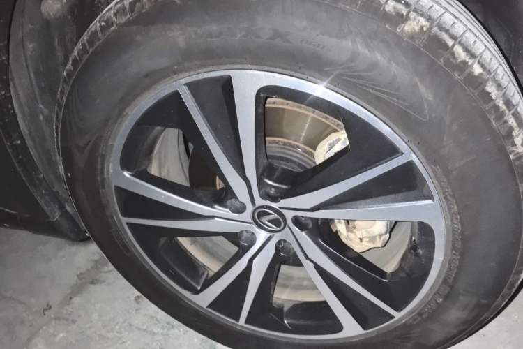 Used Lexus RX 2025 350h Two-Wheel Drive Comfort Edition Right Front Wheel Hub