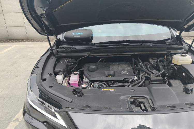 Used Lexus RX 2025 350h Two-Wheel Drive Comfort Edition Engine Bay Right
