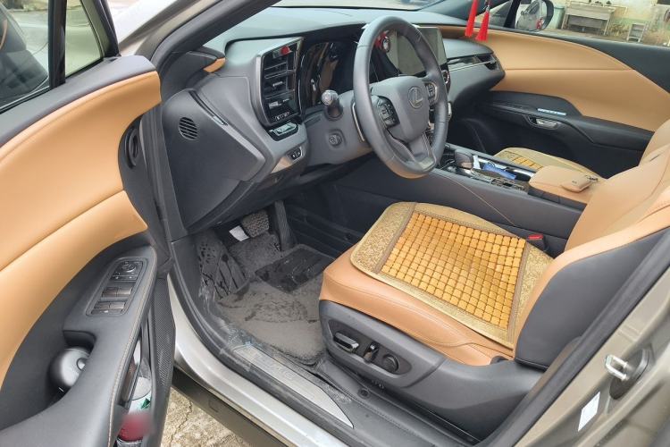 Used Lexus RX 2025 300 Four-Wheel Drive Junxiang Edition Driver Seat