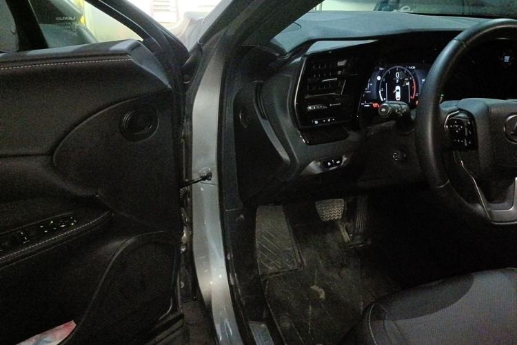 Used Lexus RX 2025 300 Four-Wheel Drive Junxiang Edition Driver Seat