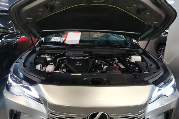 Used Lexus RX 2025 300 Four-Wheel Drive Junxiang Edition Engine Bay