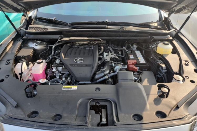 Used Lexus RX 2025 300 Four-Wheel Drive Junxiang Edition Engine Bay