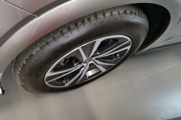 Used Lexus RX 2025 300 Four-Wheel Drive Junxiang Edition Exterior 4