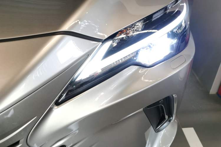 Used Lexus RX 2025 300 Four-Wheel Drive Junxiang Edition Left Front Headlight