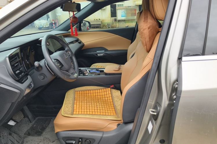 Used Lexus RX 2025 300 Four-Wheel Drive Junxiang Edition Left Front Seat