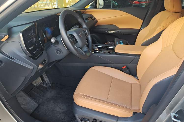 Used Lexus RX 2025 300 Four-Wheel Drive Junxiang Edition Left Front Seat