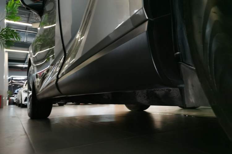 Used Lexus RX 2025 300 Four-Wheel Drive Junxiang Edition Left Side Sill