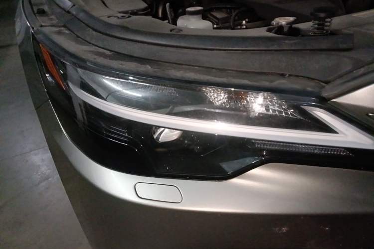 Used Lexus RX 2025 300 Four-Wheel Drive Junxiang Edition Right Front Headlight