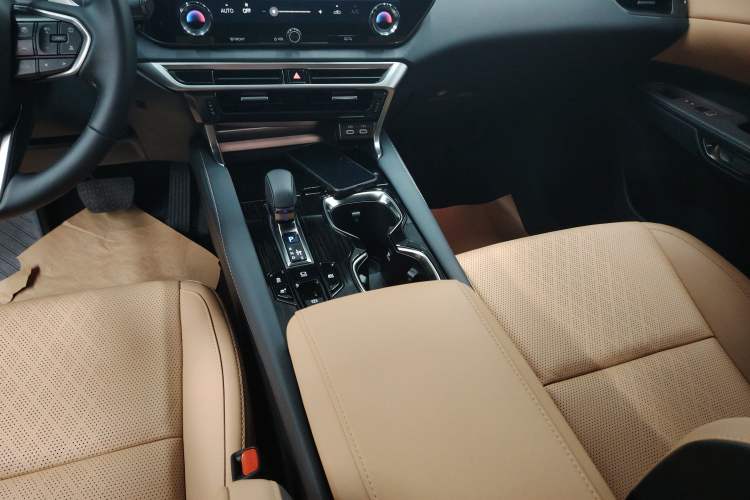Used Lexus RX 2025 350h Four-Wheel Drive Enjoyment Version Gear Lever