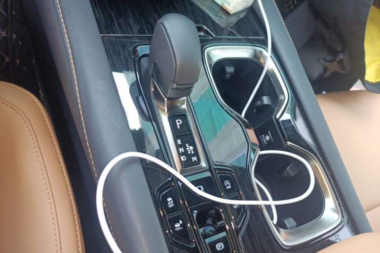 Used Lexus RX 2025 300 Four-Wheel Drive Junxiang Edition Gear Lever