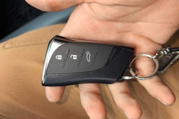 Used Lexus RX 2025 300 Four-Wheel Drive Junxiang Edition Vehicle Key