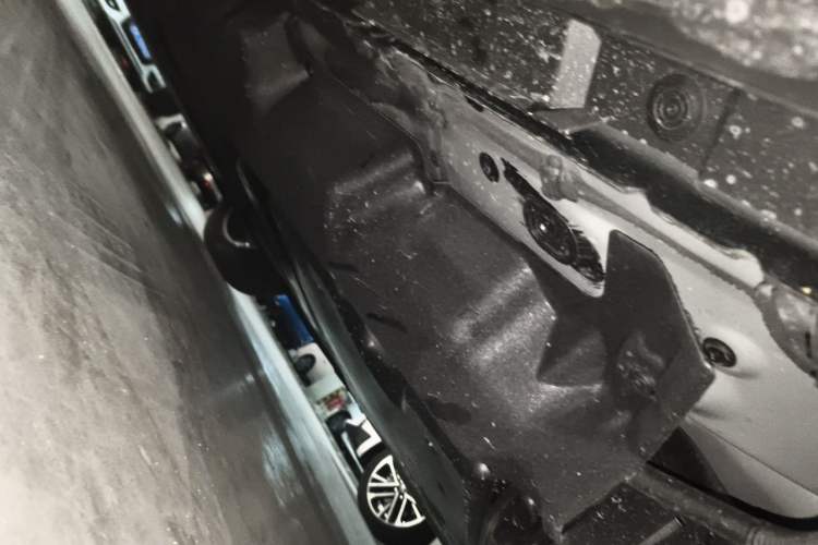 Used Lexus RX 2026 Model 350h Two-Wheel-Drive Comfort Edition Chassis Rear Left